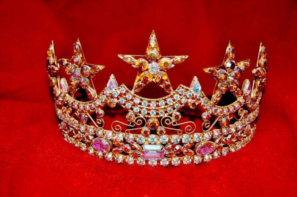 Historical Symbolism of Crowns