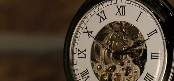 What Is the Spiritual Meaning of a Clock